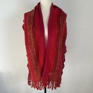 Milhua Scarf Red/Pink Hand-Woven Baby Alpaca Fringed Wrap Made in Peru